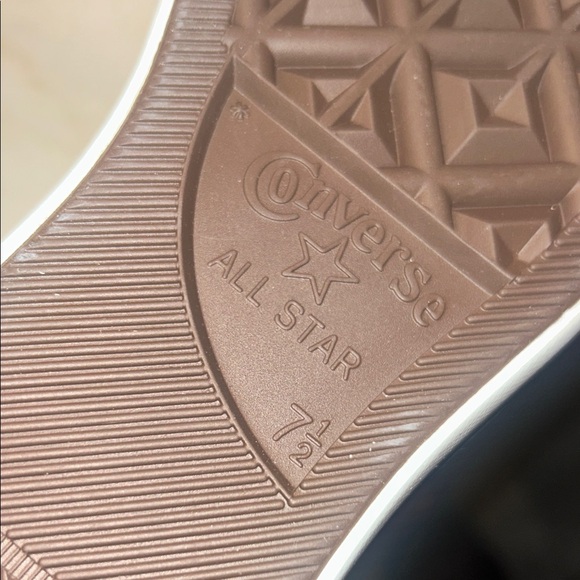 NWT Custom Converse Glittery Gold High-Tops US 9.5 - Picture 8 of 11